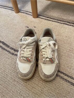 Ivory & Taupe Low-Top Sneakers